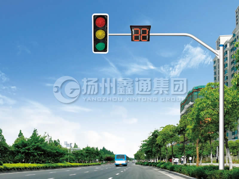XHDG-010，彎臂信號(hào)燈桿，臨沂信號(hào)燈桿