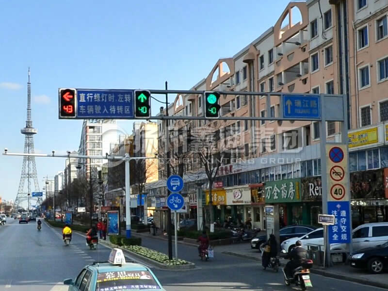 XHDG-022，框架信號(hào)燈桿