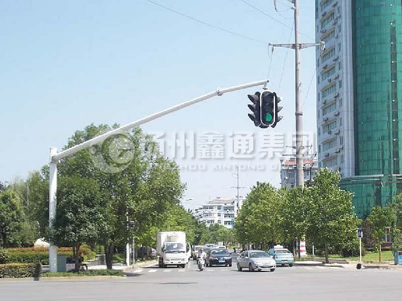 XHDG-047，吊籠式信號(hào)燈桿
